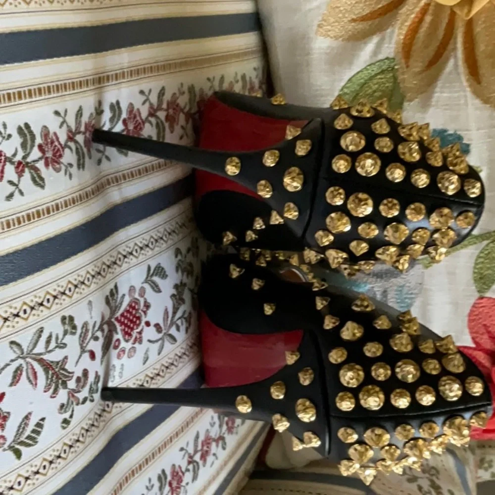 Christian Louboutin black and golden metal heels size 37 narrow